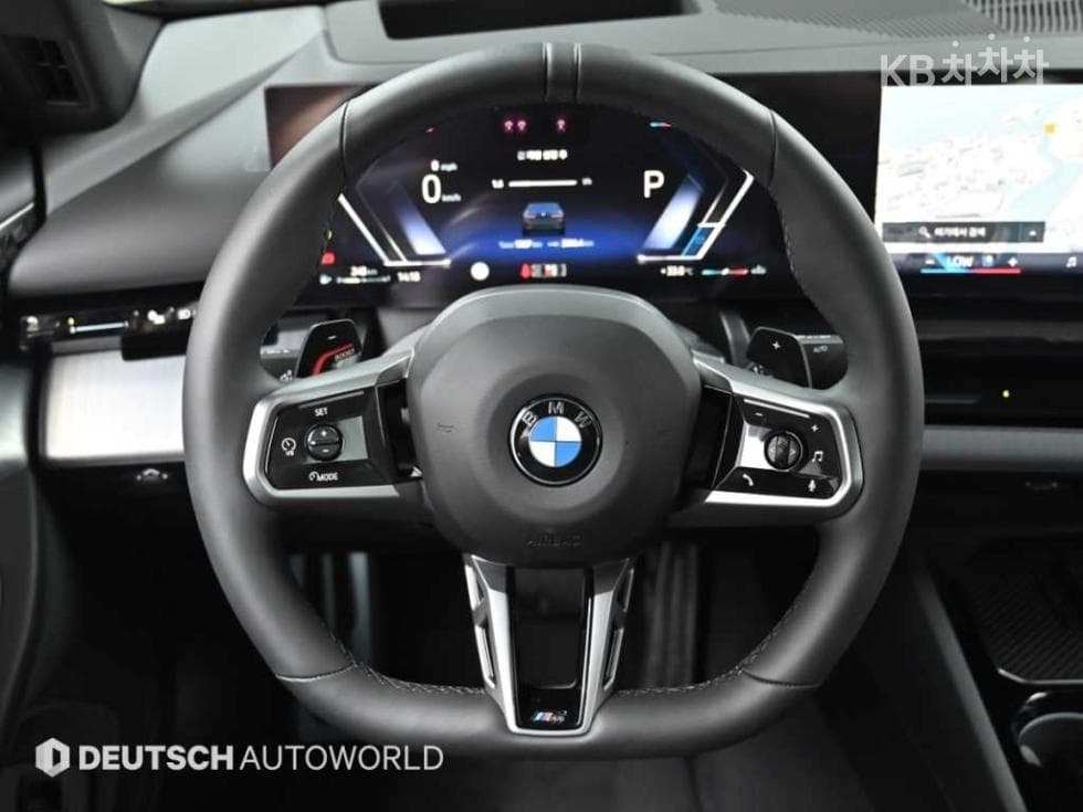 BMW - 5-Series | New 530 xDrive M Sport 13