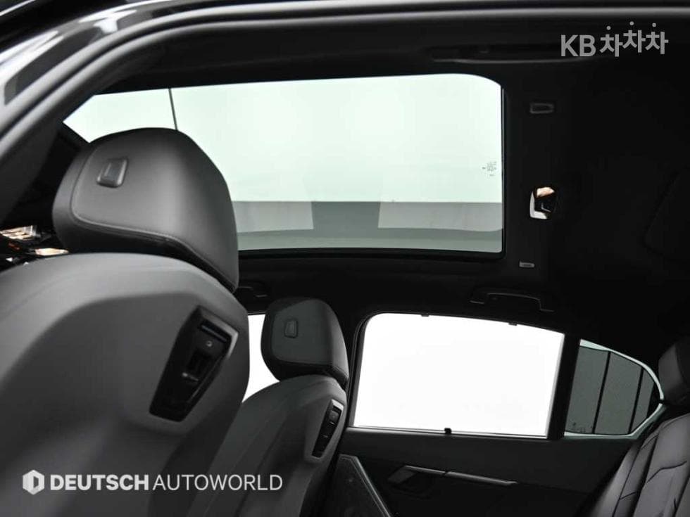 BMW - 5-Series | New 530 xDrive M Sport 18