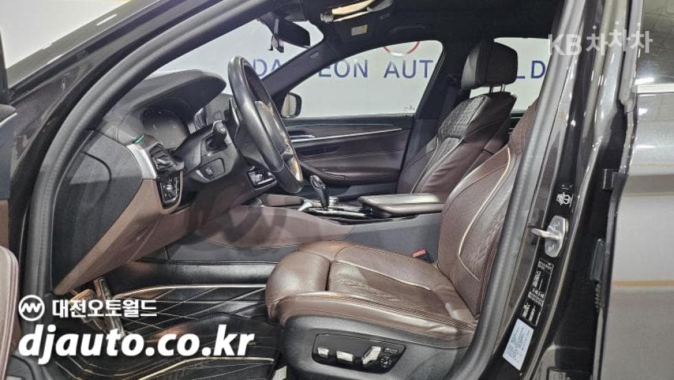 بي إم دبليو - 5-Series | All New 520 M Sport Plus 9