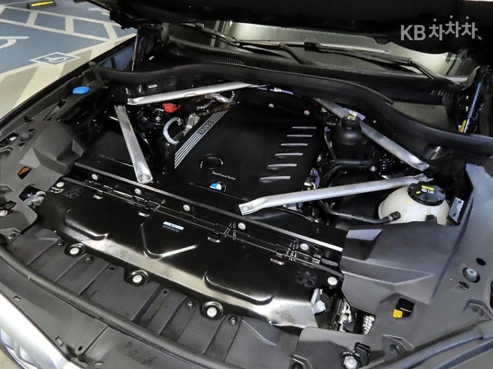 BMW - X6 | xDrive 30 M Sport 19