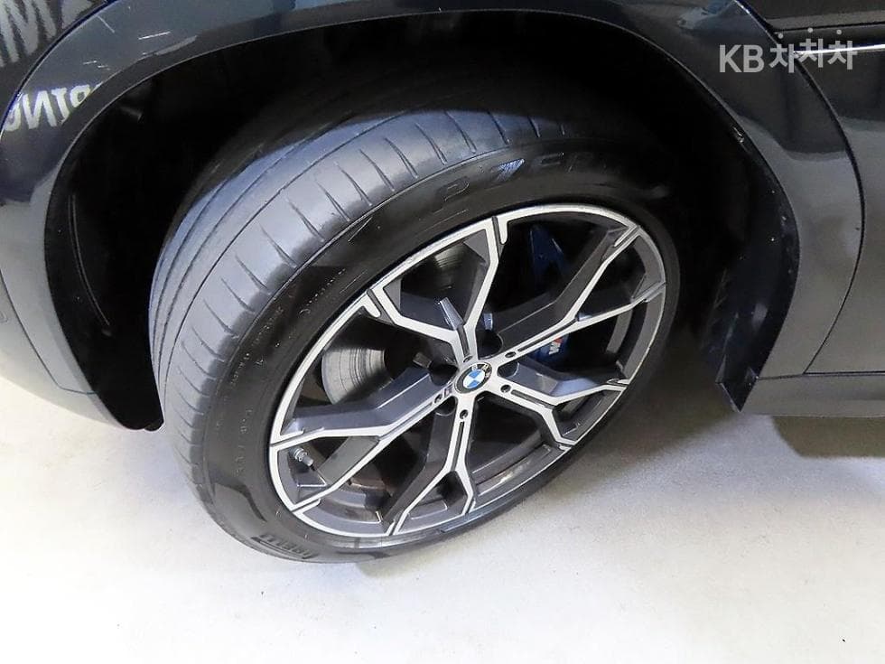 BMW - X6 | xDrive 30 M Sport 20