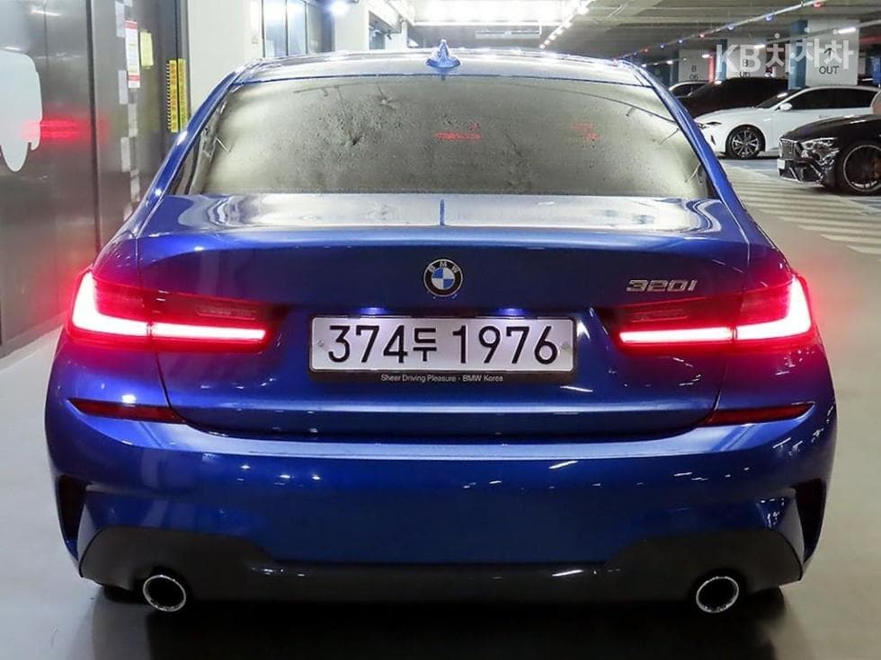 بي إم دبليو - 3-Series | 320 M Sport 5