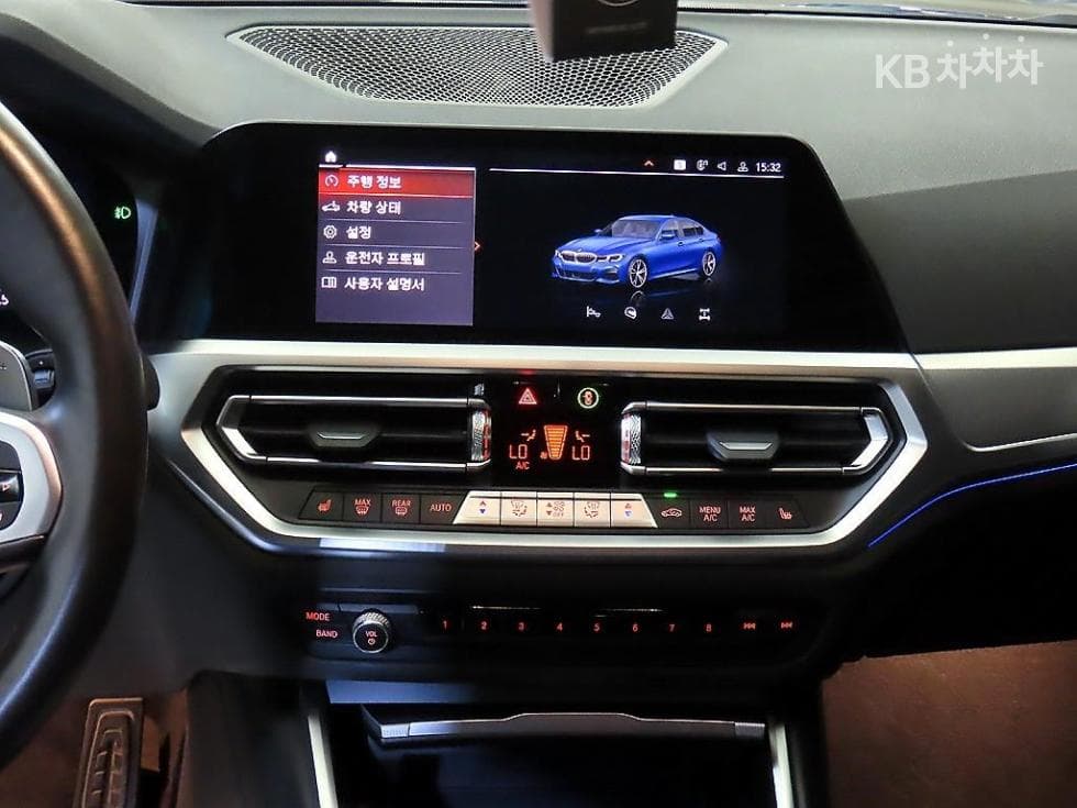 بي إم دبليو - 3-Series | 320 M Sport 11
