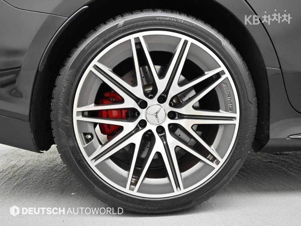 مرسيدس - AMG GT | 43 4MATIC+ Base 5