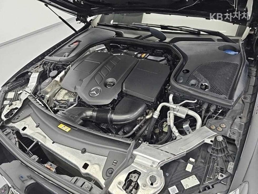 مرسيدس - E-Class | E220 4MATIC AMG Line 5