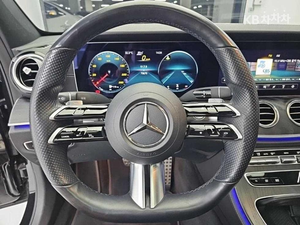 مرسيدس - E-Class | E220 4MATIC AMG Line 9