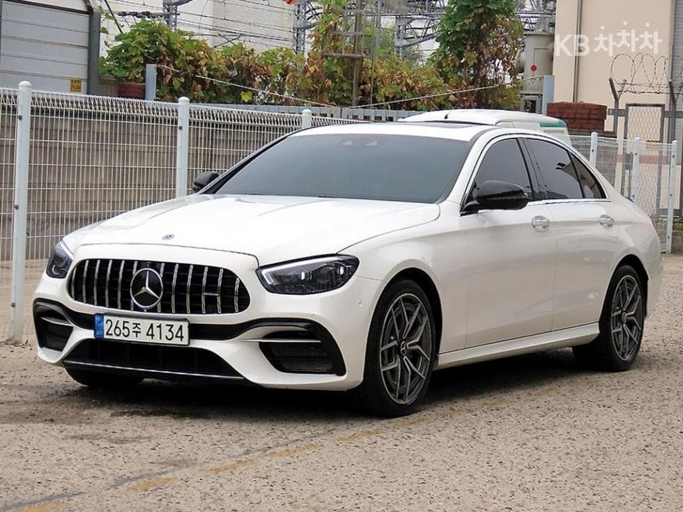 مرسيدس - E-Class | E220 4MATIC AMG Line 2
