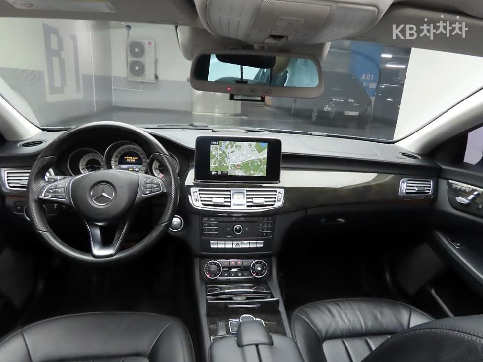 Mercedes-Benz - CLS-Class | 250 4MATIC (16~) 6