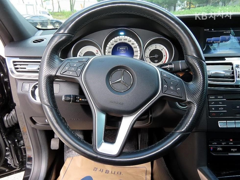 مرسيدس - E-Class | New E220 BlueTEC Avantgarde W212(15~) 8