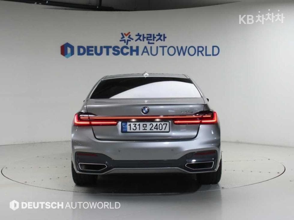 BMW - 7-Series | 740 sDrive DPE Executive 4