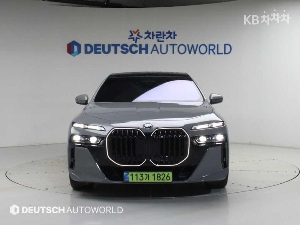 BMW - 7-Series | 750 xDrive M Sport Executive 3