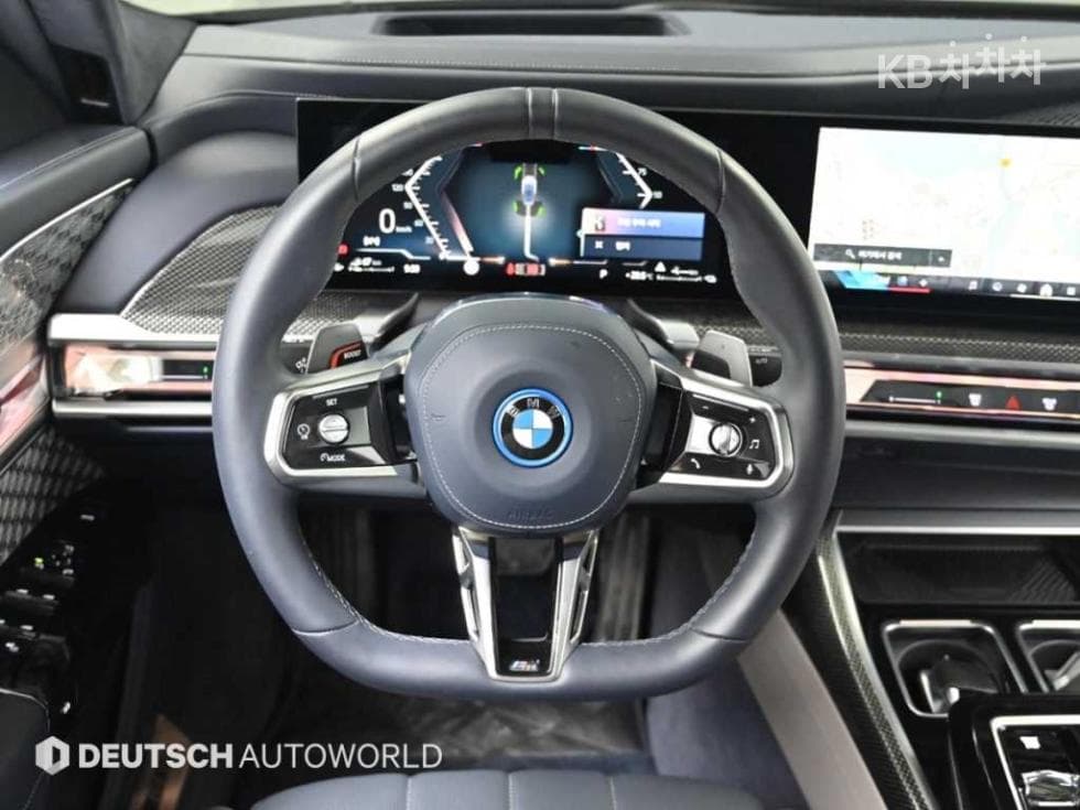 BMW - 7-Series | 750 xDrive M Sport Executive 13