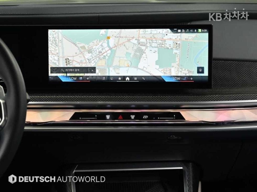 BMW - 7-Series | 750 xDrive M Sport Executive 14