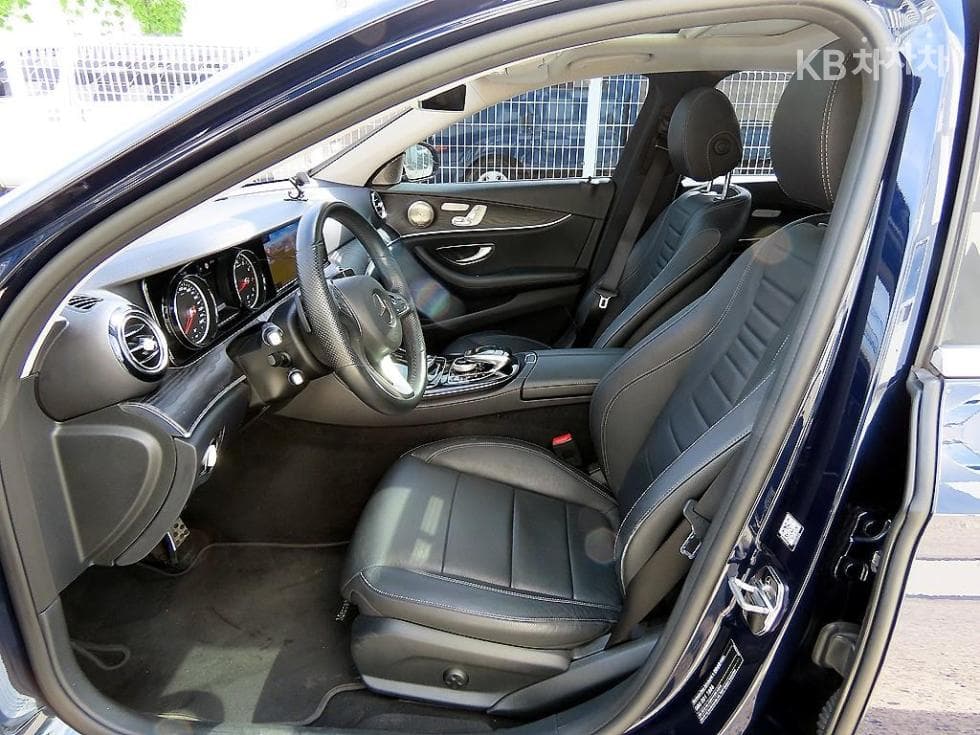 مرسيدس - E-Class | E200 Avantgarde 5
