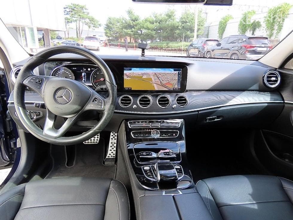 مرسيدس - E-Class | E200 Avantgarde 7