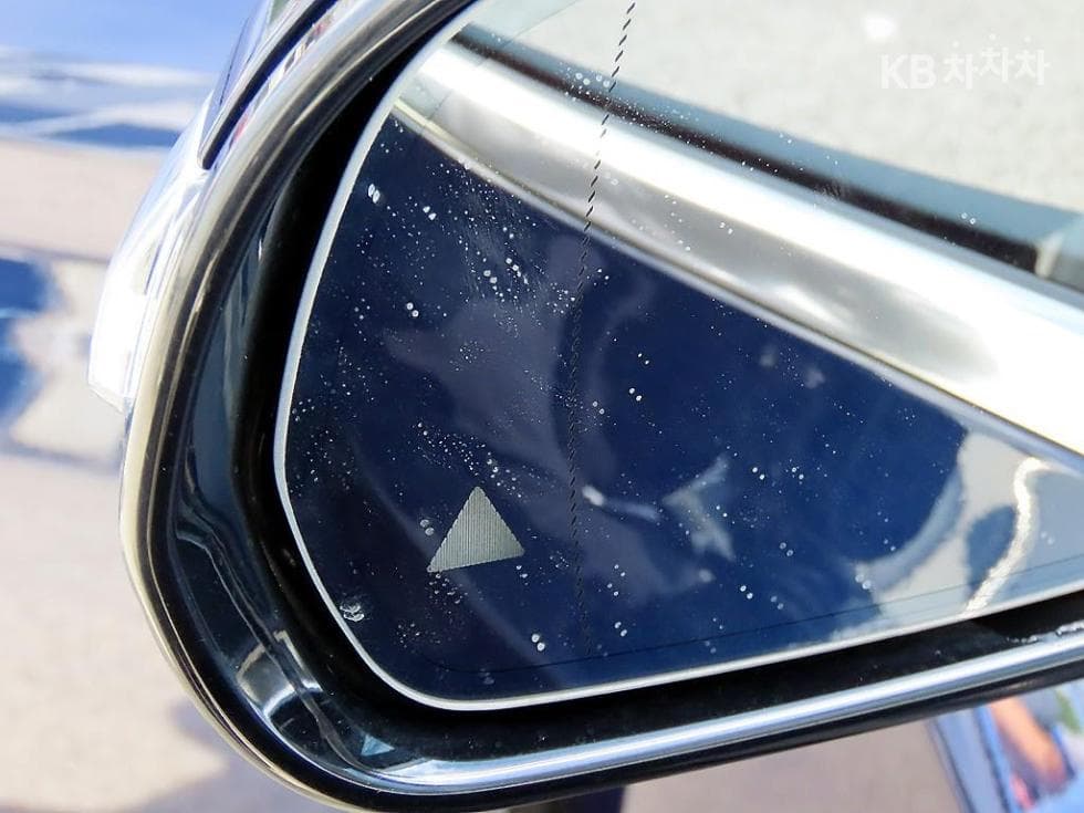 مرسيدس - E-Class | E200 Avantgarde 13
