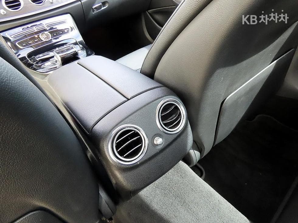 مرسيدس - E-Class | E200 Avantgarde 16