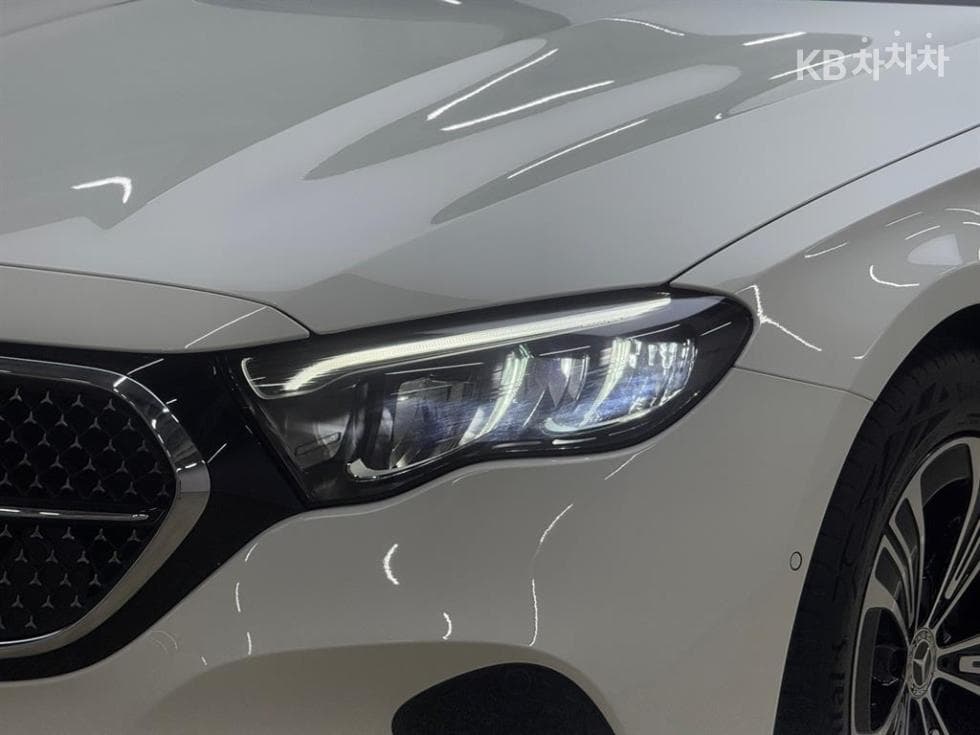 مرسيدس - E-Class | E200 Avantgarde 5
