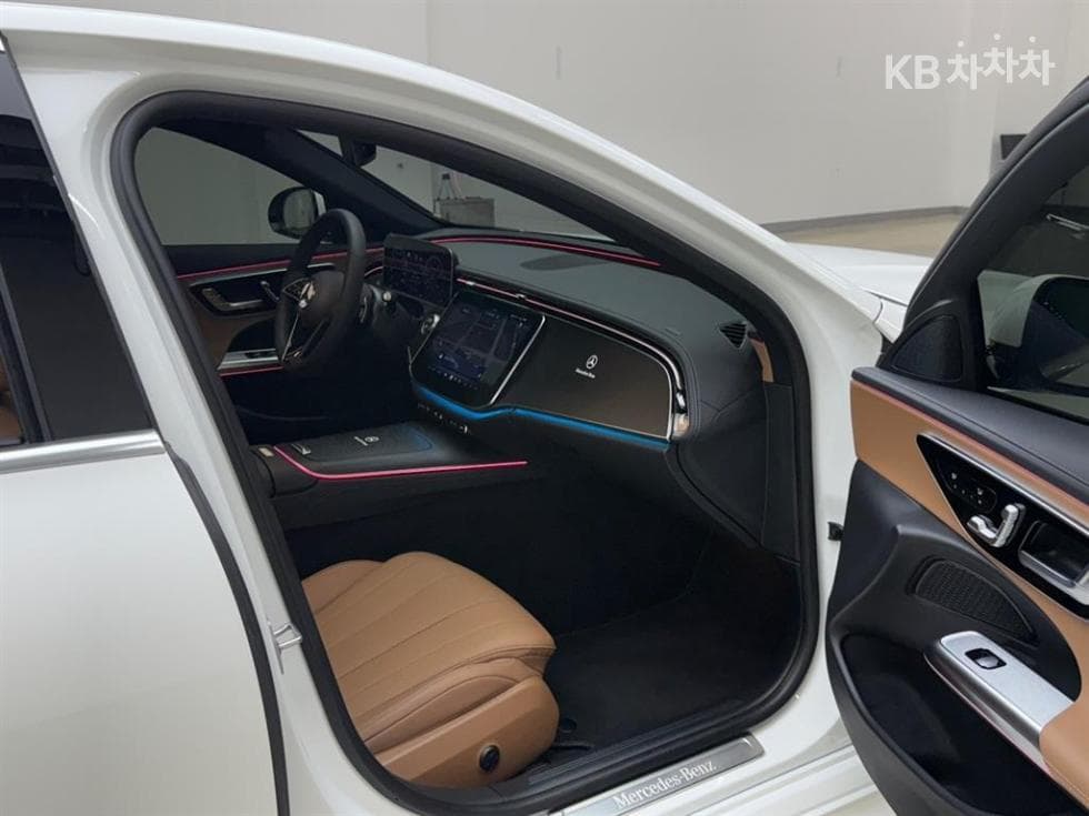 مرسيدس - E-Class | E200 Avantgarde 9