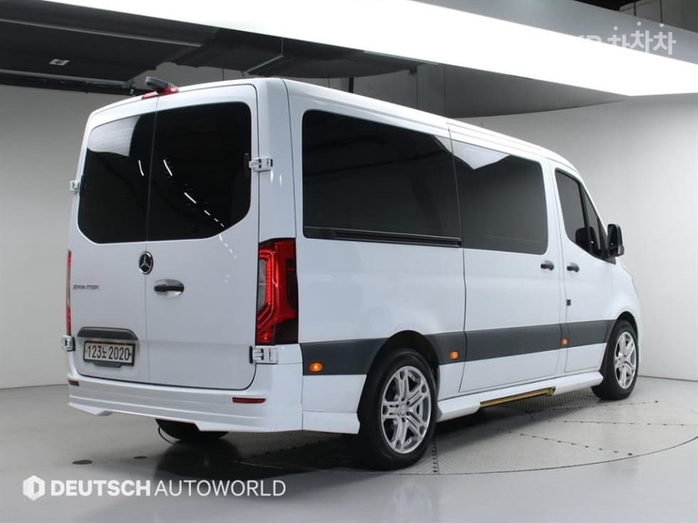 Mercedes-Benz - Спринтер | New Tourer 319 CDI VS30 3