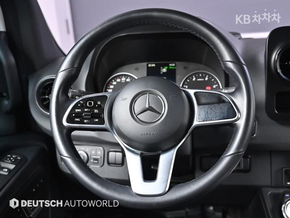 Mercedes-Benz - Спринтер | New Tourer 319 CDI VS30 13