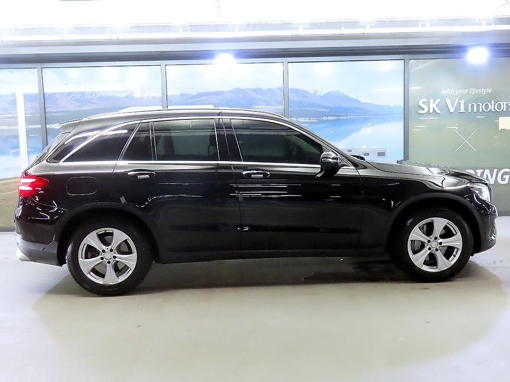 مرسيدس - GLC-Class | 220 4Matic Base 3