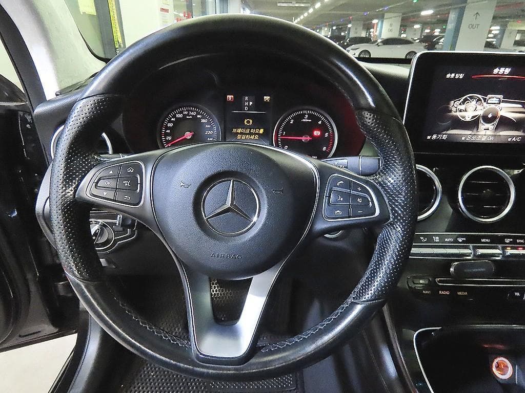 مرسيدس - GLC-Class | 220 4Matic Base 8