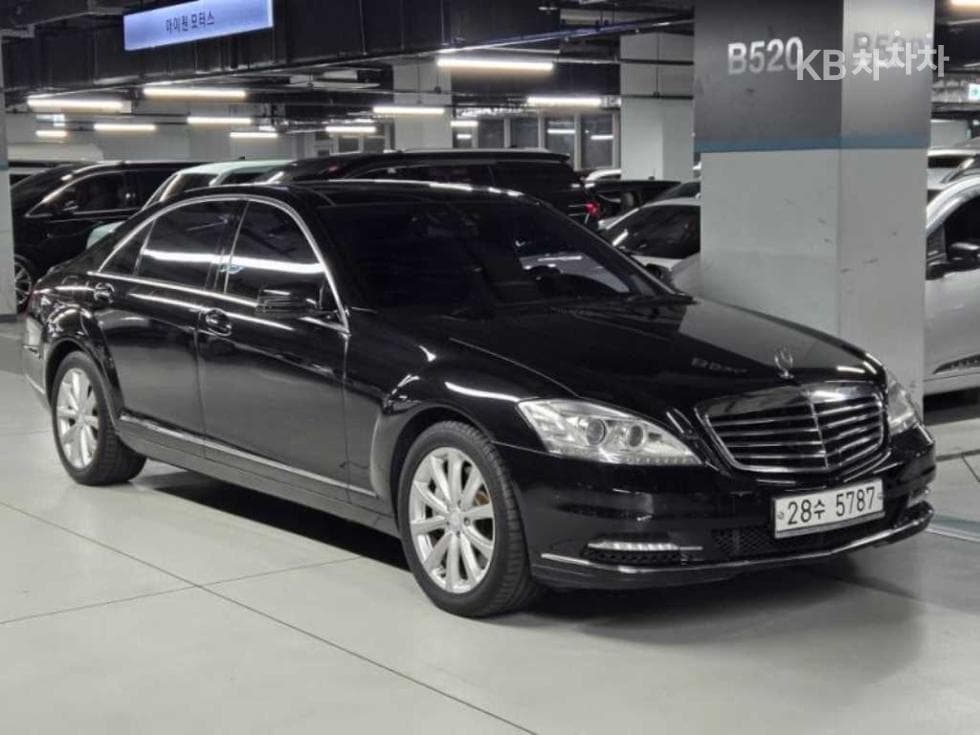 Mercedes-Benz - S-Class | New S550 W221 2