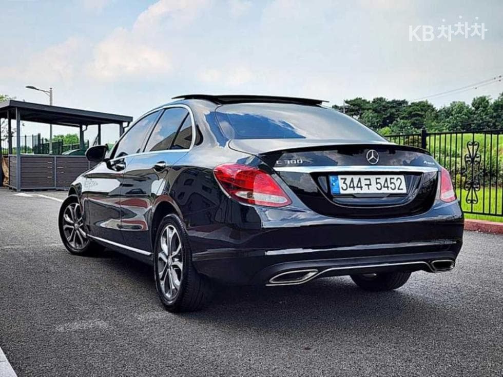 Mercedes-Benz - C-Class | The New 4Matic W205 4