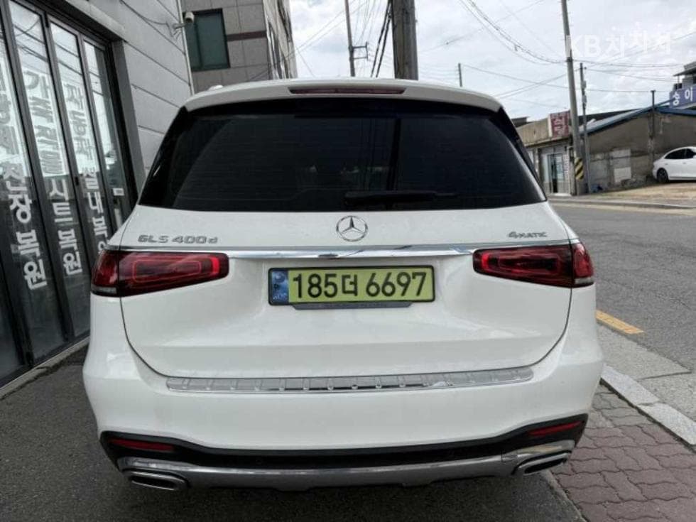 Mercedes-Benz - GLS-Class | 400 4Matic Base 4