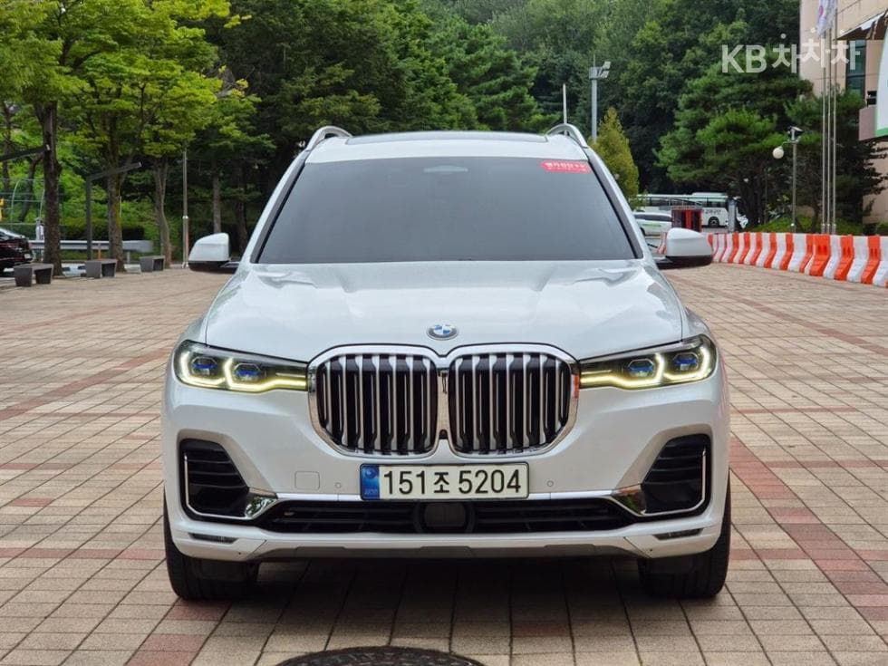 BMW - X7 | xDrive 40 DPE 2