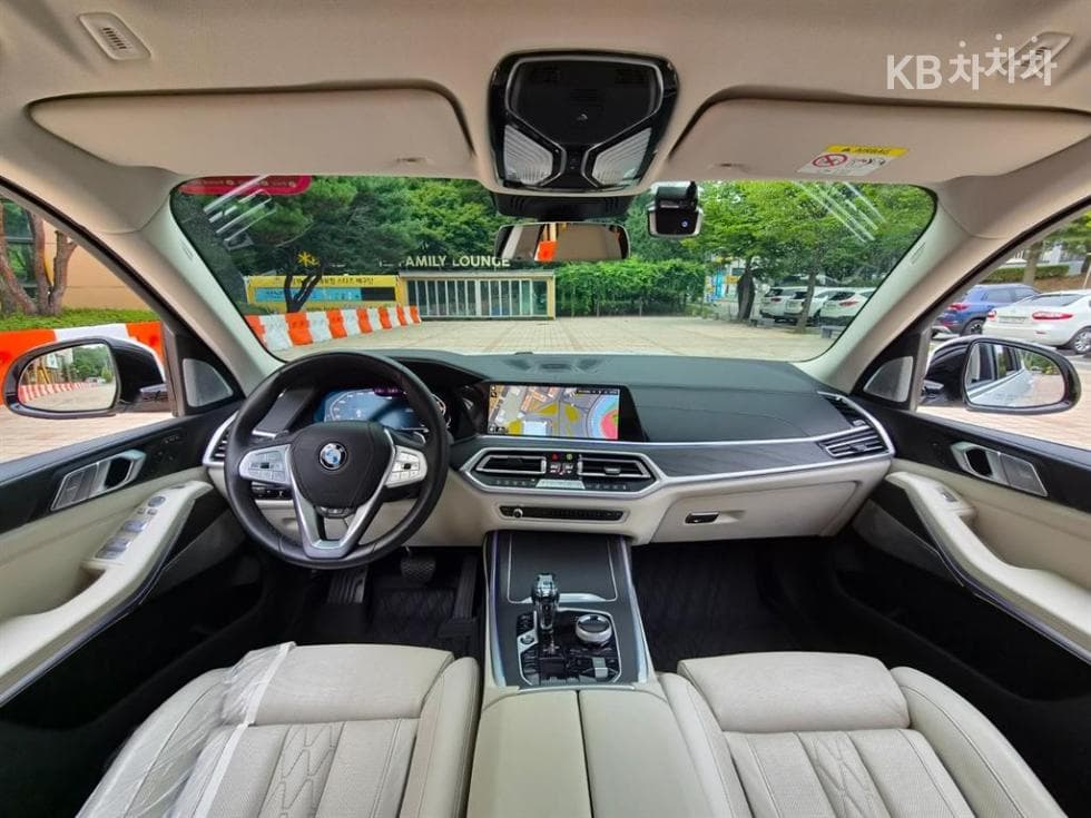 BMW - X7 | xDrive 40 DPE 8