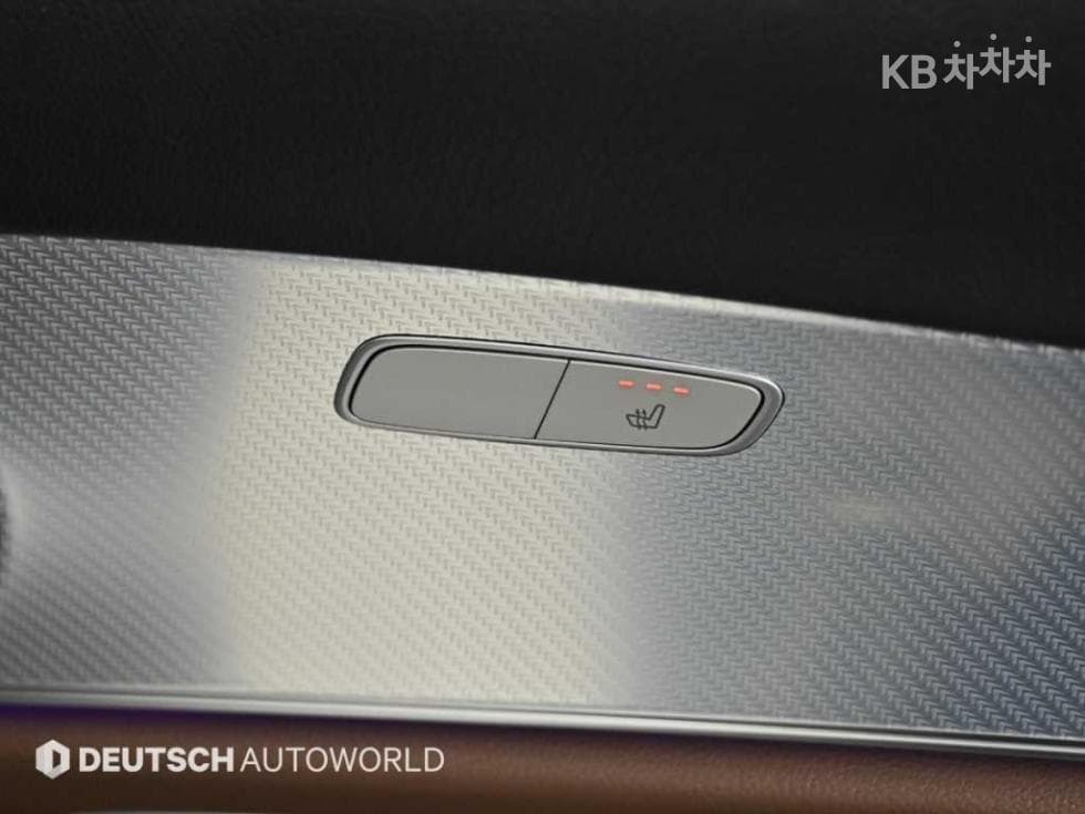 Mercedes-Benz - E-Class | E250 Avantgarde 16