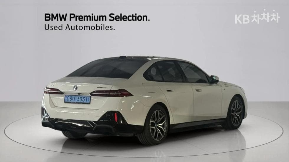BMW - i5 | eDrive 40 M Sport 2