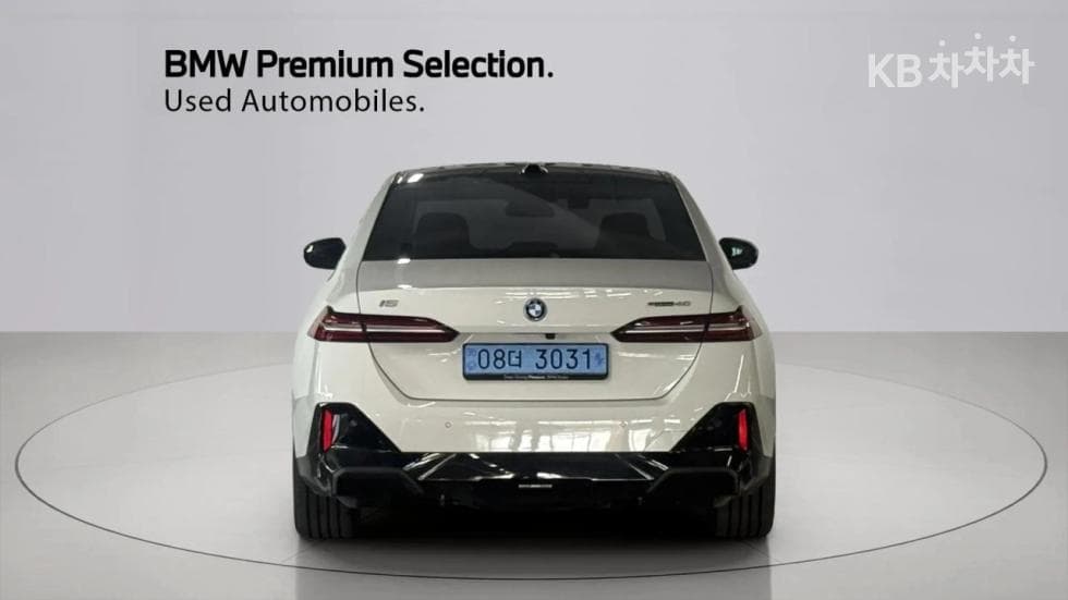 BMW - i5 | eDrive 40 M Sport 4