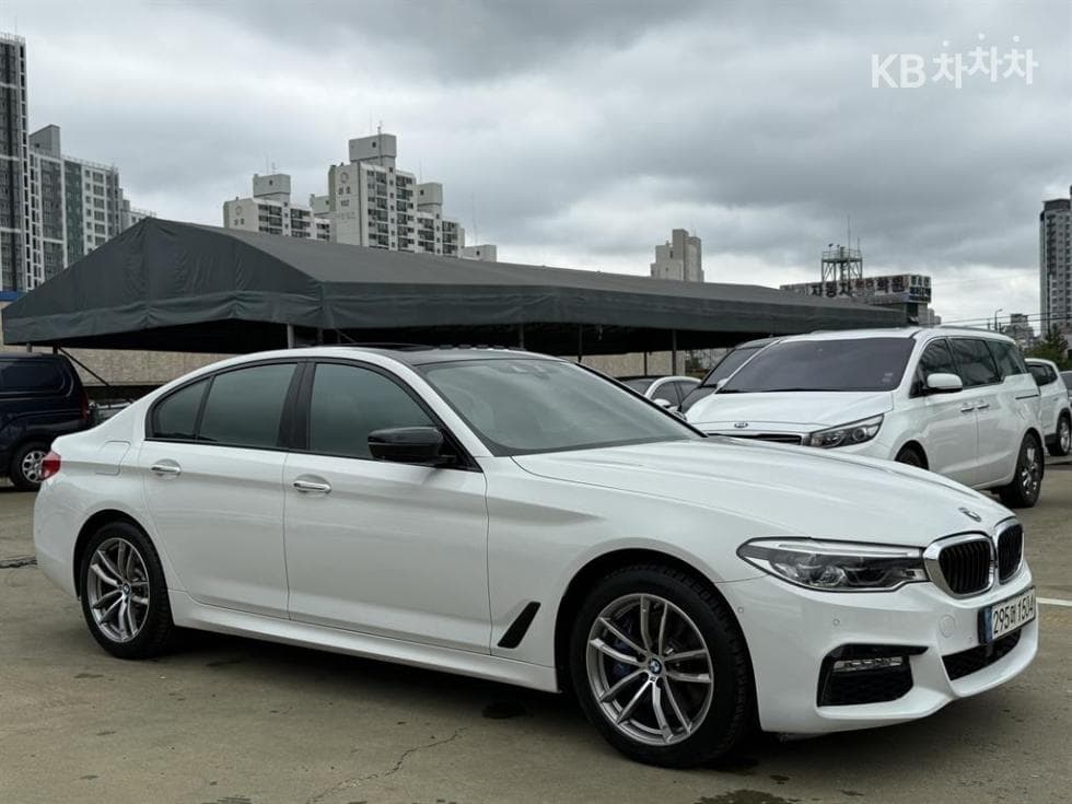 BMW - 5-Series | All New 530 xDrive M Sport Plus 2