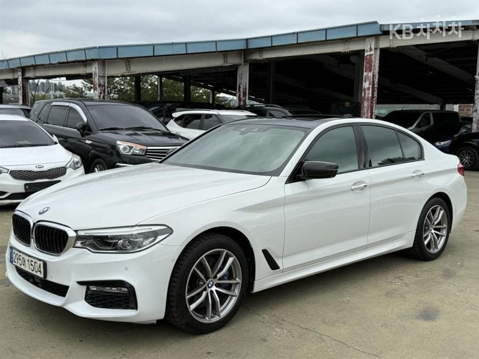 BMW - 5-Series | All New 530 xDrive M Sport Plus 3