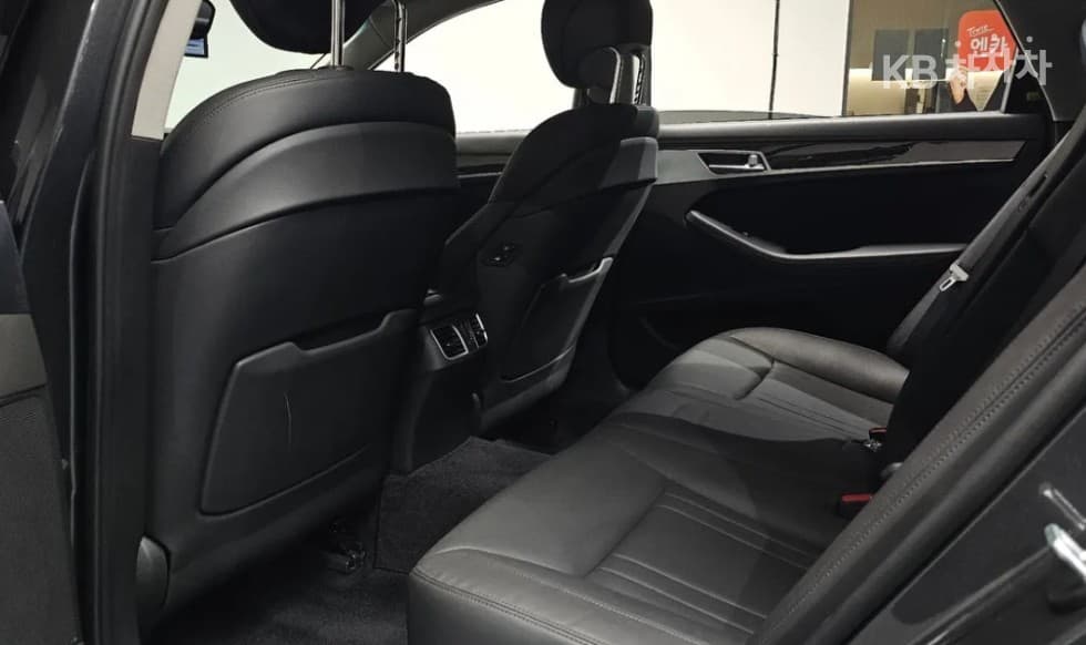 Genesis - G80 | 3.3 GDI Luxury 11