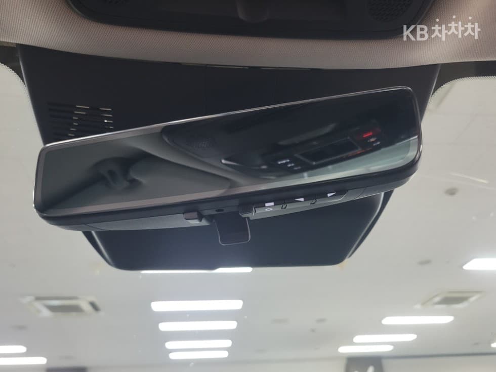 كيا - كارنيفال | The New Hybrid 4Gen 1.6 HEV 9Seater Signature 22