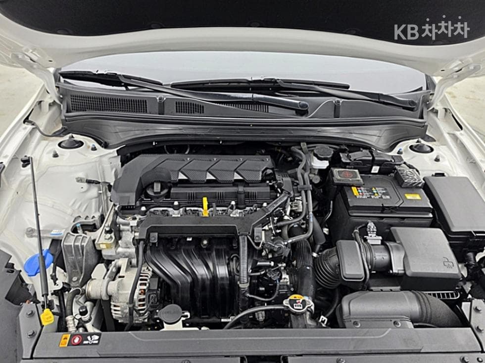 كيا - K3 | The New 1.6 Gasoline Trendy 9