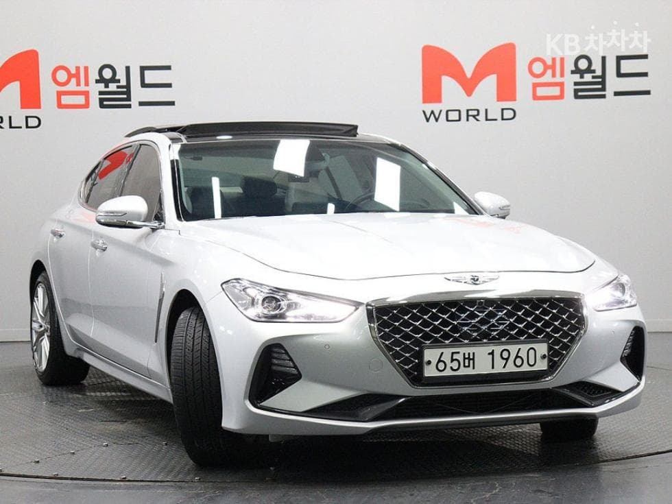 Genesis - G70 | 2.0T AWD Elite 2