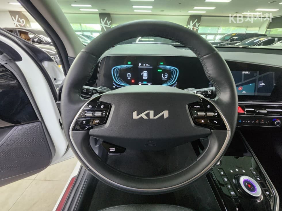 كيا - نيرو | The All New 1.6 HEV Prestige 10