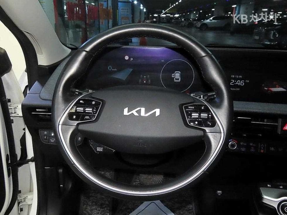 كيا - EV6 | 4WD 8