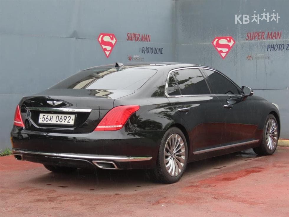 Genesis - EQ900 | 3.3 T-GDI AWD Prestige 3