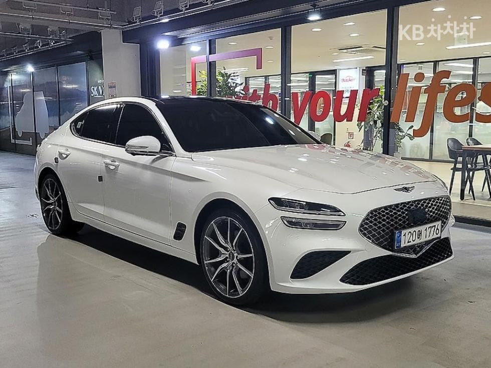 Genesis G70