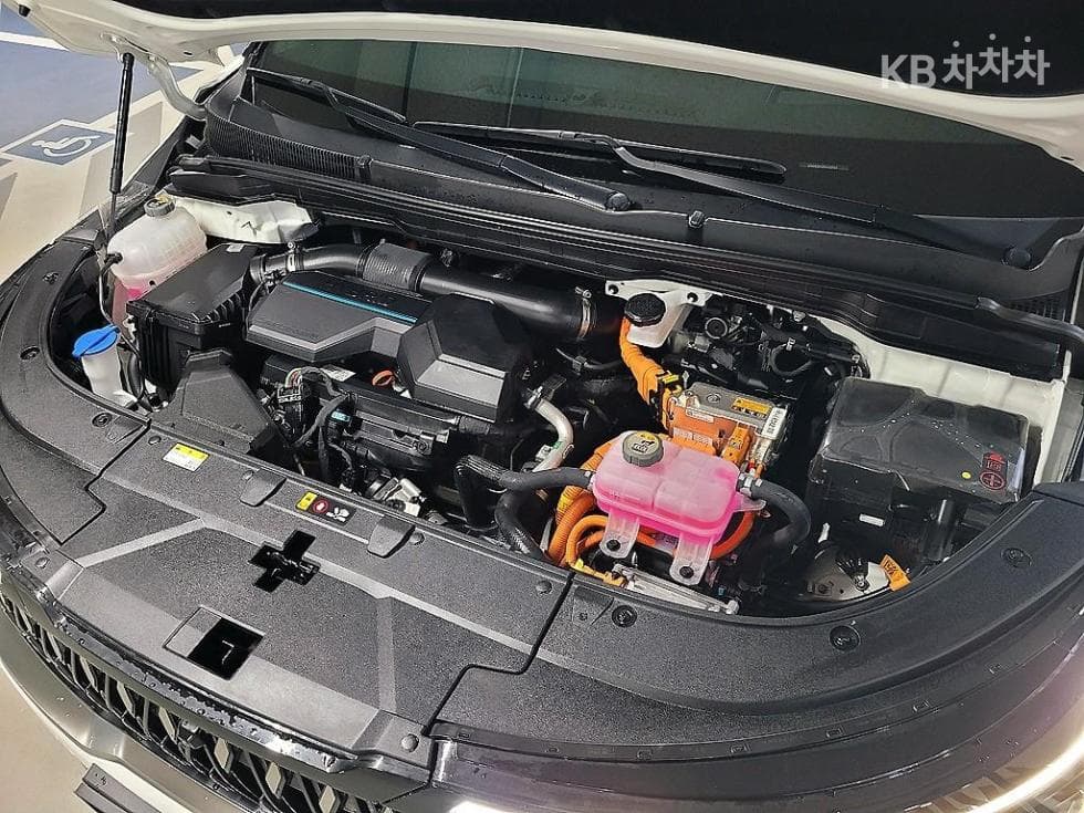 كيا - كارنيفال | The New Hybrid 4Gen 1.6 HEV 7Seater Signature 19