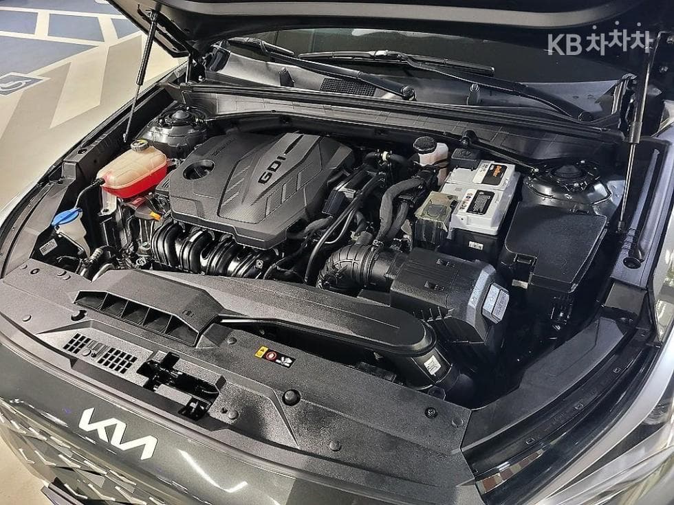 كيا - K8 | 2.5 Gasoline Noblesse 19