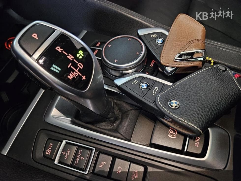 BMW - X6 | xDrive 40 M Sport 9