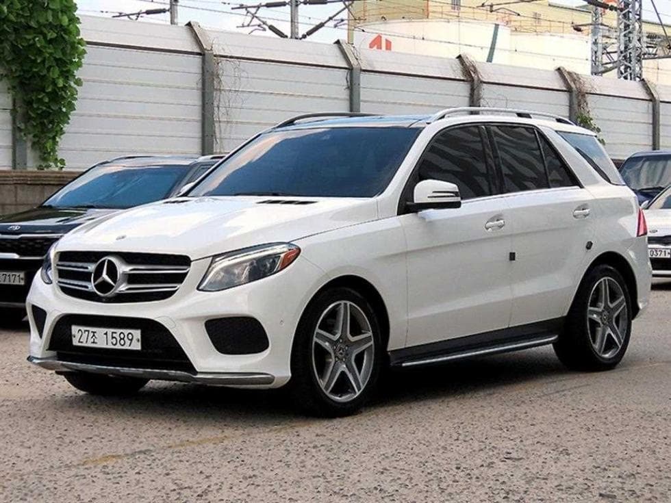 Mercedes-Benz - GLE-Class | 350 4Matic Base 2