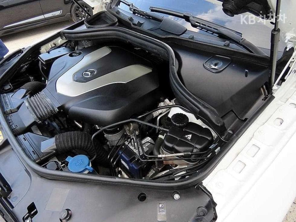 Mercedes-Benz - GLE-Class | 350 4Matic Base 19